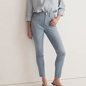 Madewell. 10" High Rise Skinny Crop Jeans.
